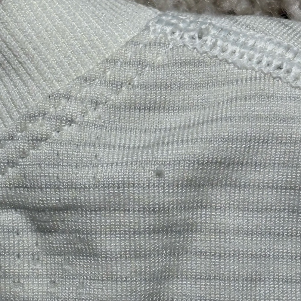 Lululemon Swiftly Breathe Short Sleeve - Picture 5 of 9